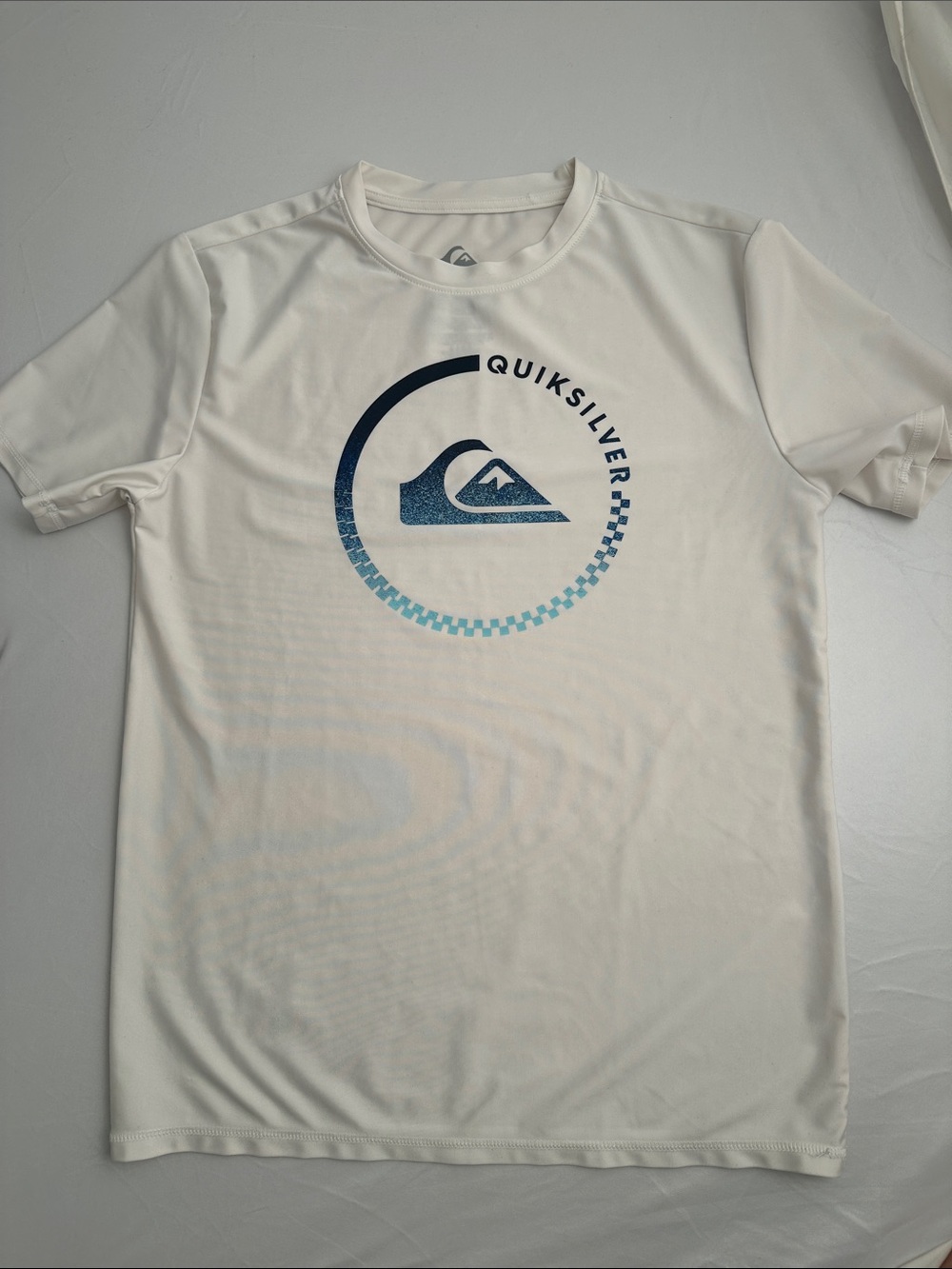 Quicksilver white rash guard L